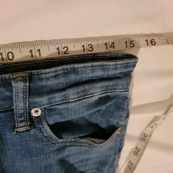 Lucky Brand Womens Jeans Size 6 Blue Tapered Normcore - Picture 3 of 7